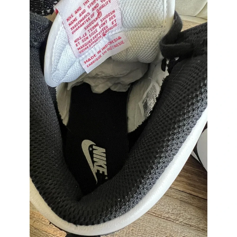 Nike Dunk High Shoes Womens Size 9 Black White Panda Sneaker DD1869-103